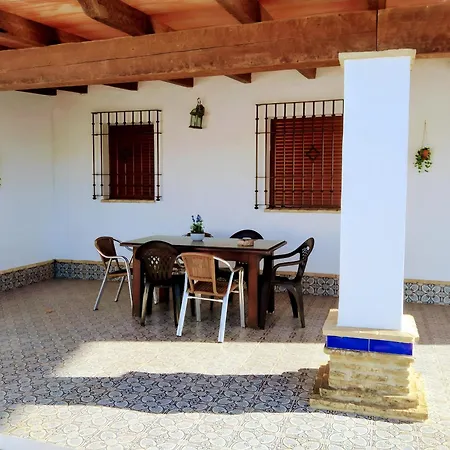 Piscina Privada Vallada En Conil Hébergement de vacances *